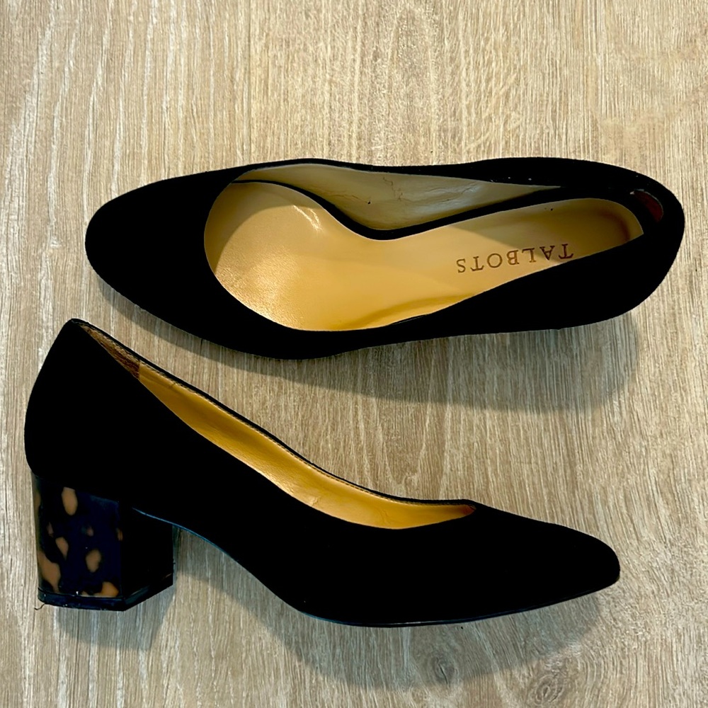 Talbots tortoise heel pumps